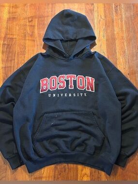 Vintage ‘90s Boston University Champion Embroidered Black Hoodie Sweatshirt M